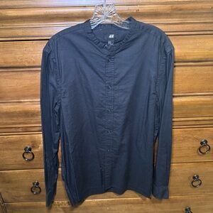 H&M Men's Black Shirt